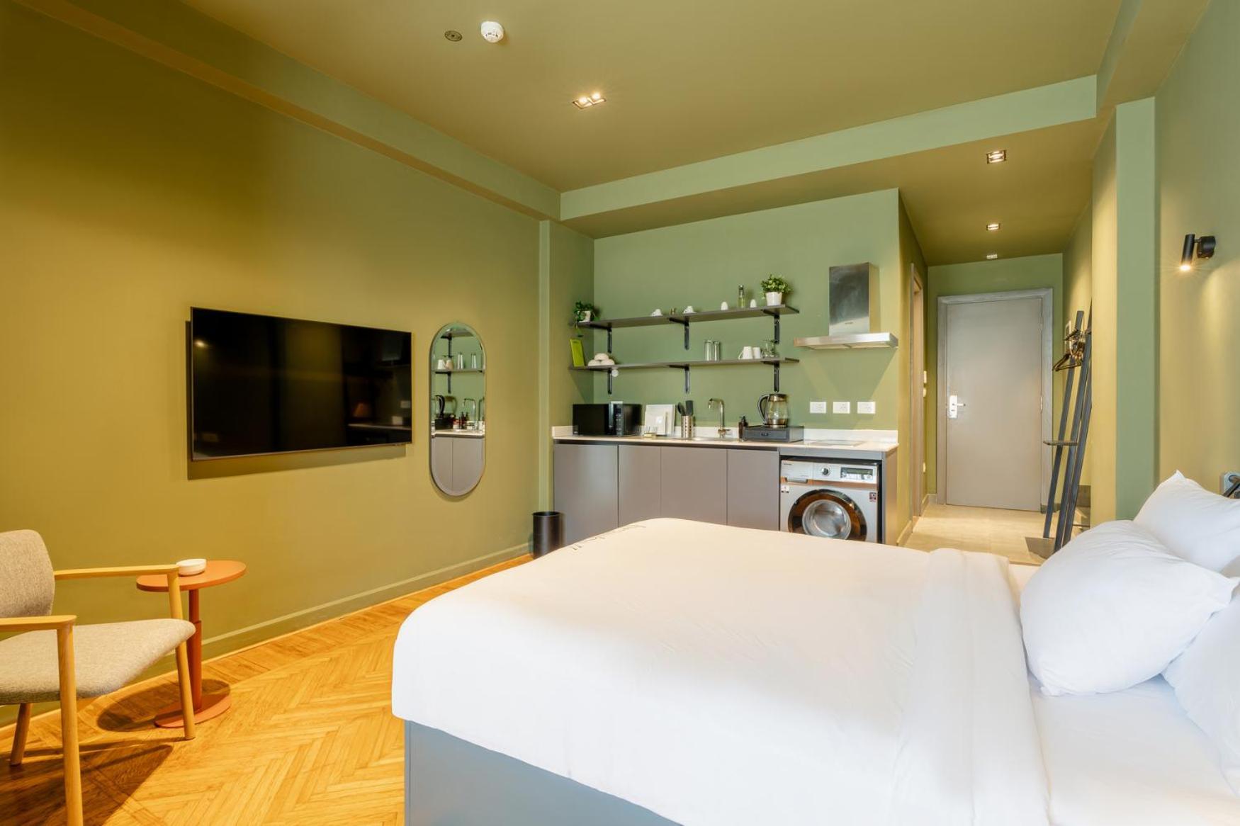 Grey L Downtown Ouzonian House Appartement *
